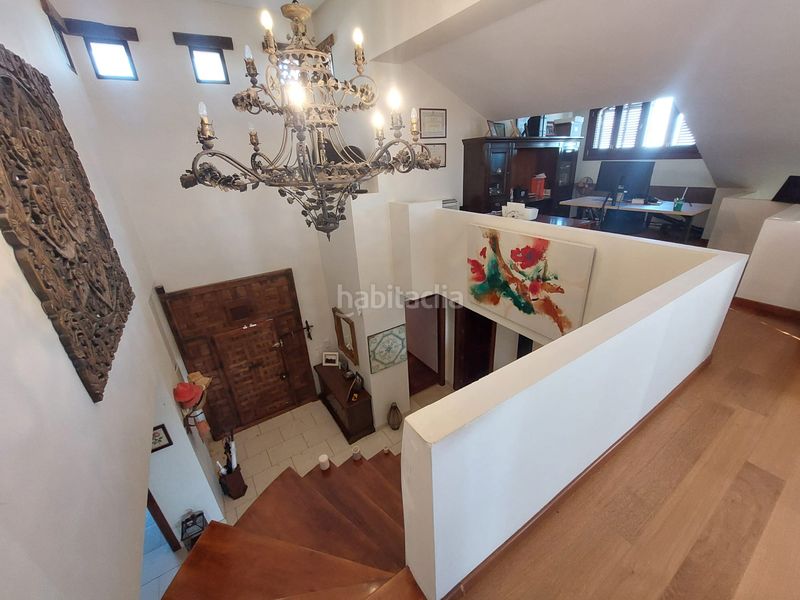 Foto 760c4046-01de-421e-9213-7d9b09bbb598. Chalet en carretera santa maria de trassierra 2a excelente chalet de lujo seminuevo independiente con piscina cercano a hipercor en Córdoba