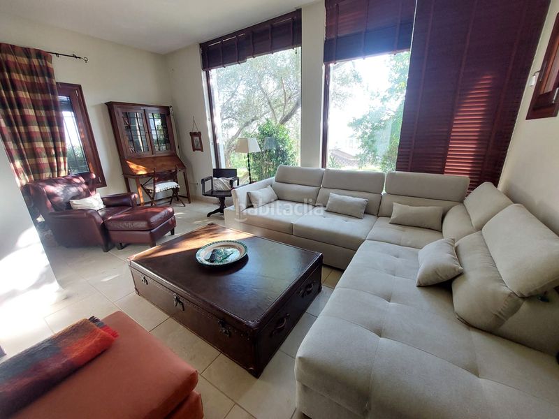 Foto 84fa6dbe-d6fb-485e-8946-78c664b10d6b. Chalet en carretera santa maria de trassierra 2a excelente chalet de lujo seminuevo independiente con piscina cercano a hipercor en Córdoba
