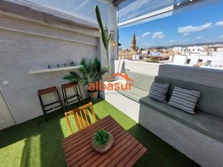 Àtic a Plaza de abades 5. Excelente ático dúplex por la zona de la mezquita de córdoba, ac