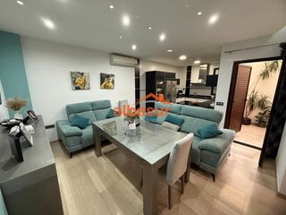 Maison  Calle los saavedras. ¡estupenda oportunidad vivienda lista para entrar a vivir!