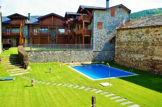 Lloguer Dúplex a Llívia. Dúplex amb piscina comunitària