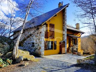 Casa a Dorres. Casa rural a dorres