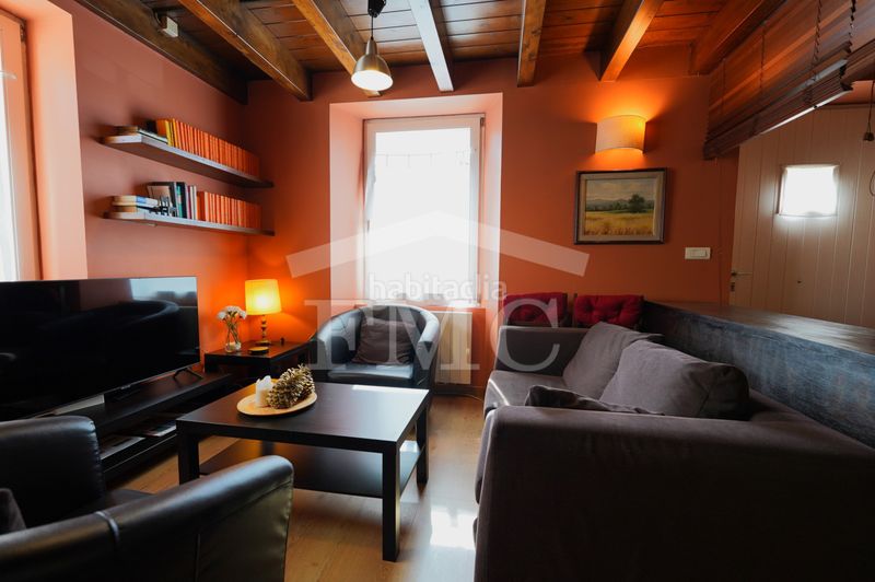 Foto af468849-2313-4e1e-9ae4-0a5a90d8abfe. Casa adossada a rue du belloch 12 a Bourg-Madame