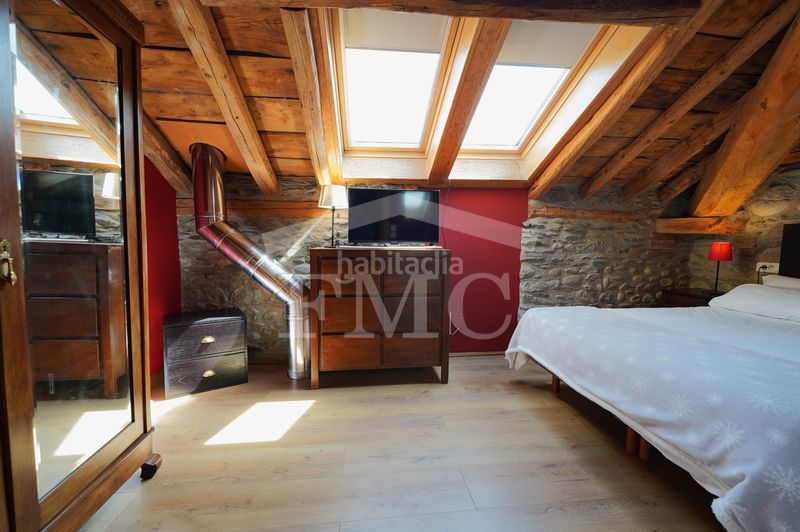 Foto e75eab02-9be1-4f8e-8e89-759e3428208f. Casa adossada a rue du belloch 12 a Bourg-Madame