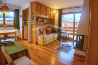 Piso en Avinguda cerdanya 4. Apartament amb terrassa a peu de pistes