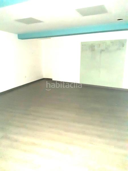 Foto 03df4dcd-3e29-45a3-a509-1f6679e3de09. Lloguer local comercial a alameda sundheim 6 a Reina Victoria - Matadero Huelva