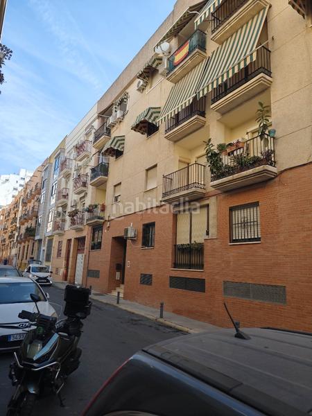 Foto 192d56d9-b94c-4ad5-af5a-c97dacbe48ab. Local commercial dans calle aviador ramón franco 7 dans Huelva