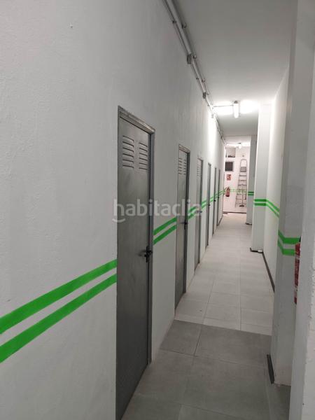 Foto 242230f0-d6d8-4ca2-90be-1a365c3d5c98. Local commercial dans calle aviador ramón franco 7 dans Huelva