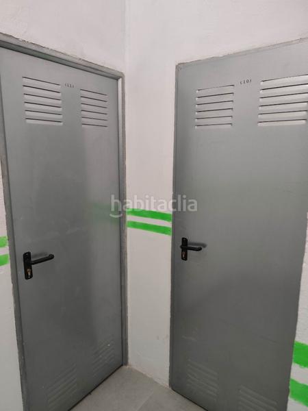 Foto 83f7de86-e745-40cb-a2ef-d89fa094a777. Local commercial dans calle aviador ramón franco 7 dans Huelva