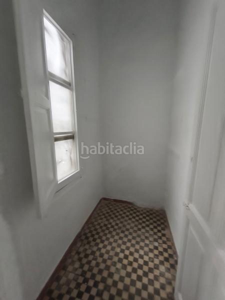 Foto 4d71d1c1-84a3-43b0-90ab-1978be02f4be. Piso en calle gobernador alonso 1 piso centrico amplio en Huelva