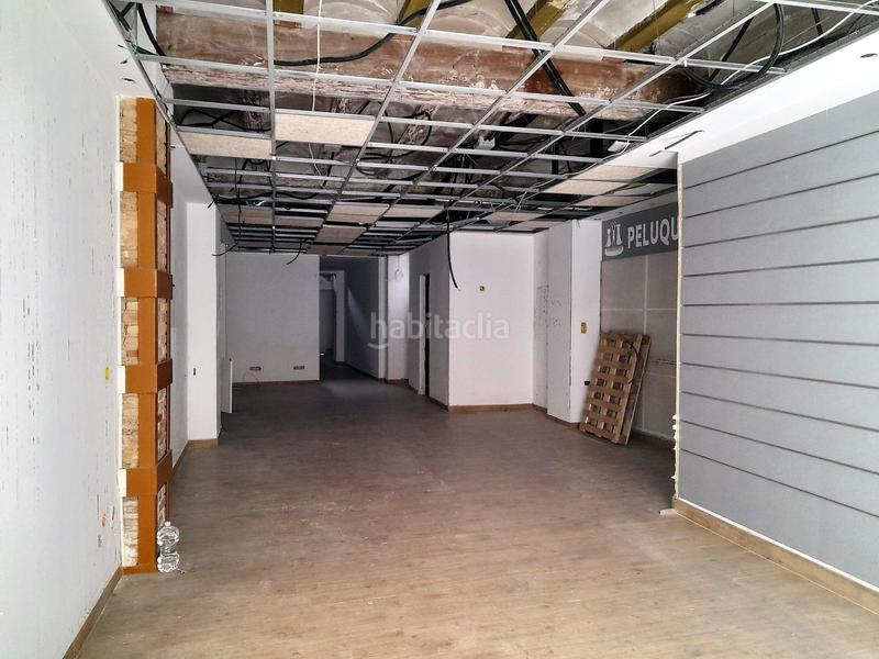 Foto af91e150-6c98-42ac-a06d-c0d0fa9bd00e. Local comercial en La Roqueta Valencia