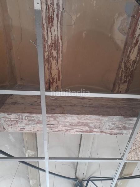 Foto c7c42aee-8705-4aa6-b167-e07bb0eab047. Local comercial en La Roqueta Valencia