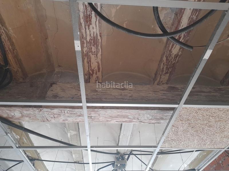 Foto e85983e8-0eb2-44c0-9569-26826e9d8589. Local comercial en La Roqueta Valencia