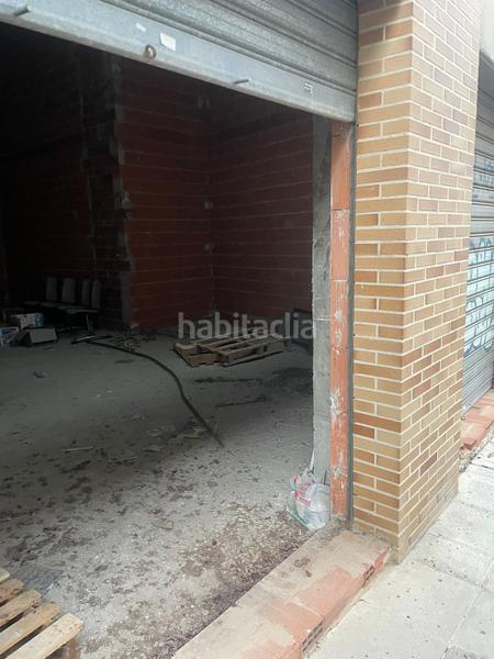 Foto f9fcab20-5982-4a7f-92aa-89126d5284f6. Location local commercial dans Parc Central Torrent