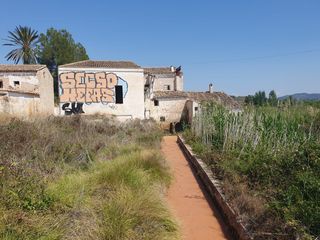 Finca r�stica en Vilamarxant