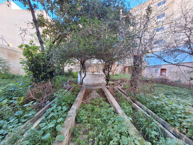 Foto e9ad9b41-2410-4b2e-8ccc-98d8e7210573. Chalet with fireplace in Centro Ciudad Paterna