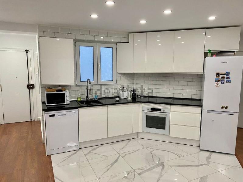 Foto a0eeea75-9f8a-437d-89f3-0f8e3e38f324. Flat with heating in L´Hort de Senabre Valencia