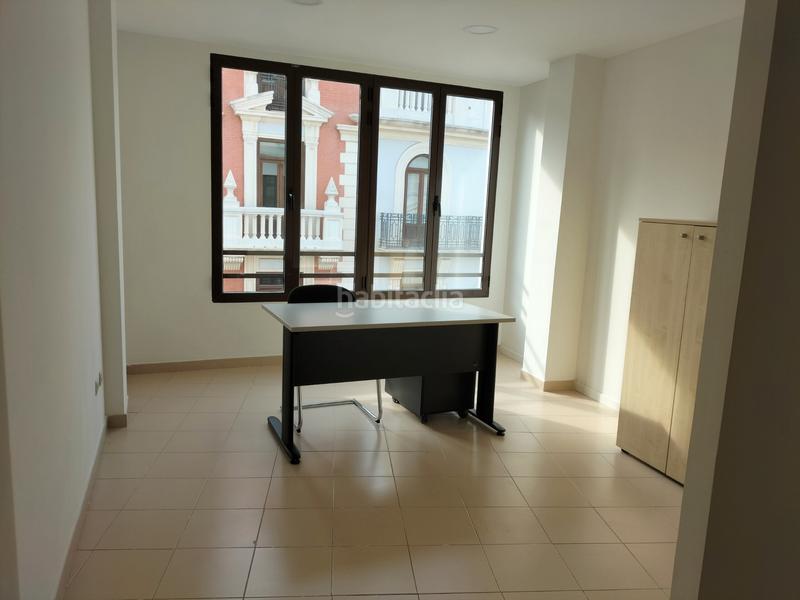 Foto 116ec415-5930-4fd9-b69d-05c2decf6680. Rent office space in Sant Francesc Valencia