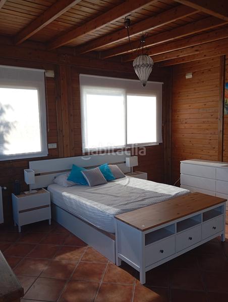 Foto 2347e61e-cd57-4cdb-8510-2bea8666e263. Lloguer casa amb piscina a Zona Avenida Alta - Auditorio Torrent