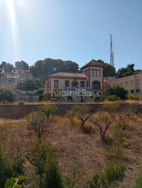 Foto 2f6521ea-e35b-42a8-b6ff-9766ce8662ad. Miete haus mit pool in Zona Avenida Alta - Auditorio Torrent