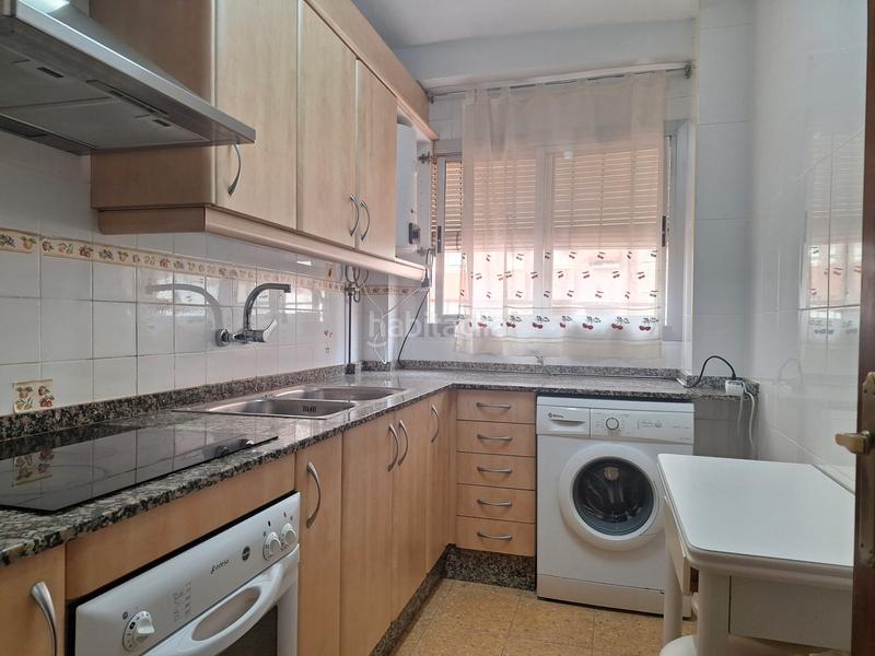 Foto 2a5aae3c-2345-4c4a-a37e-092fc55c9739. Appartamento in Les Tendetes - Avenida Burjassot Valencia