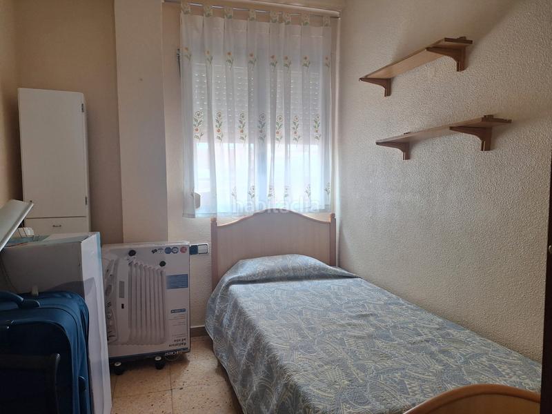 Foto 77b2aa6c-b210-4a23-85b8-a97b963001b6. Etagenwohnung in Les Tendetes - Avenida Burjassot Valencia