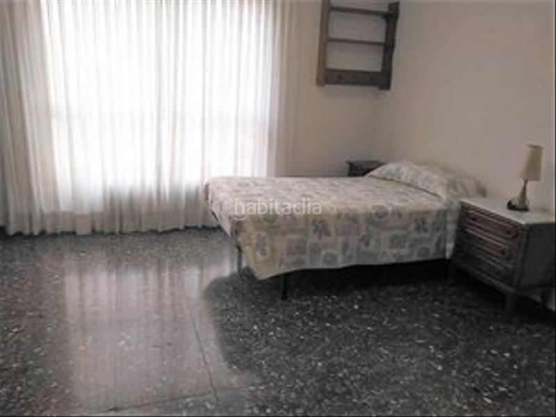 Foto 359d7529-d387-41c5-a0f6-dc7d4d0c69da. Piso en Russafa Valencia