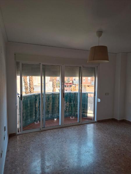 Foto b3ebeb87-b314-4b80-a3eb-f6bebc727d5a. Lloguer apartament a Bonrepòs i Mirambell