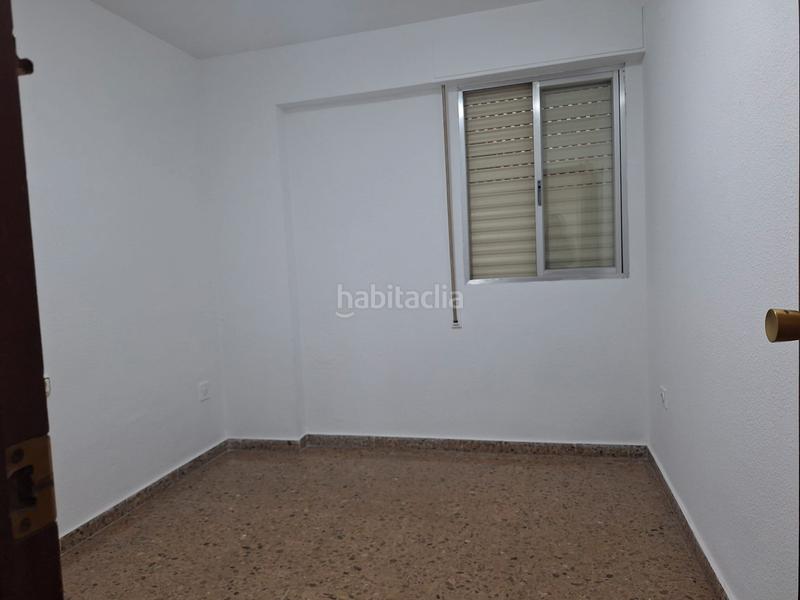 Foto a58daee2-4e54-4a37-8e73-c68d18d44a0e. Lloguer pis a Malilla Valencia