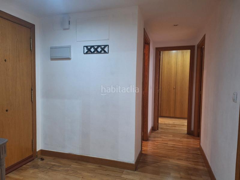 Foto 41e539ca-5ee3-4192-bdac-6aff3f686812. Appartamento con parcheggio piscina in El Alborgí Paterna