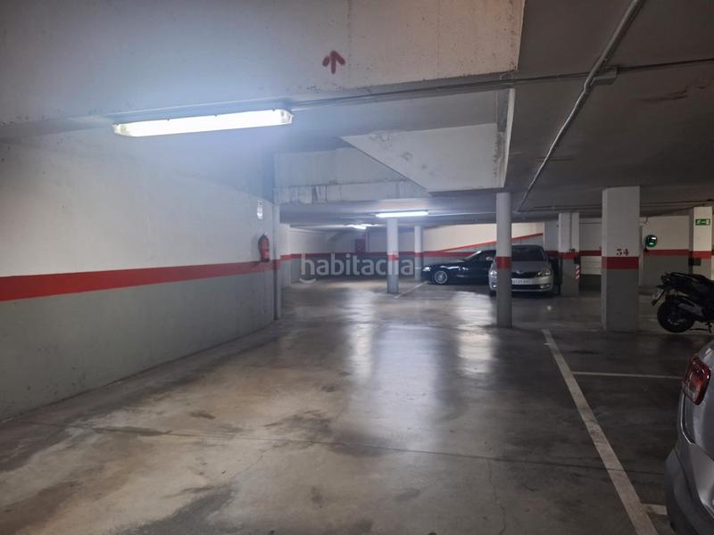 Foto f3d7239f-eb2d-4d4a-b31e-e093b437d8ba. Appartamento con parcheggio piscina in El Alborgí Paterna