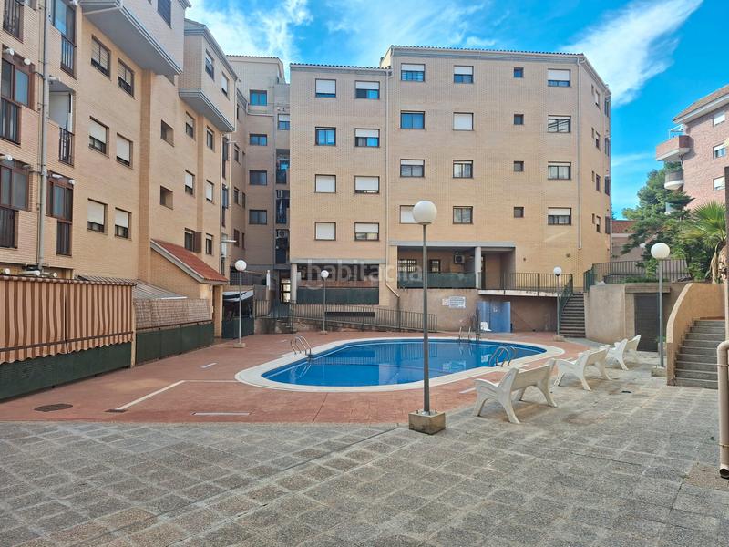 Foto 0f3e2f12-f059-4dd0-9798-94791cca8f39. Flat with parking pool in El Alborgí Paterna