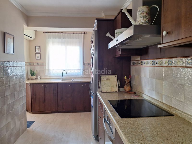 Foto b123e006-657b-4263-be63-80f98184d9a4. Etagenwohnung in Aldaia