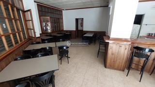 Local Comercial  Paseo lluis company. Se vende bar restaurante centrico en zona puerto