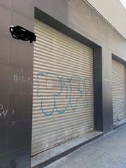 Rent Business premise  Carrer monestir de poblet. Se alquila, o se vende local en reus, también tienes la opción d