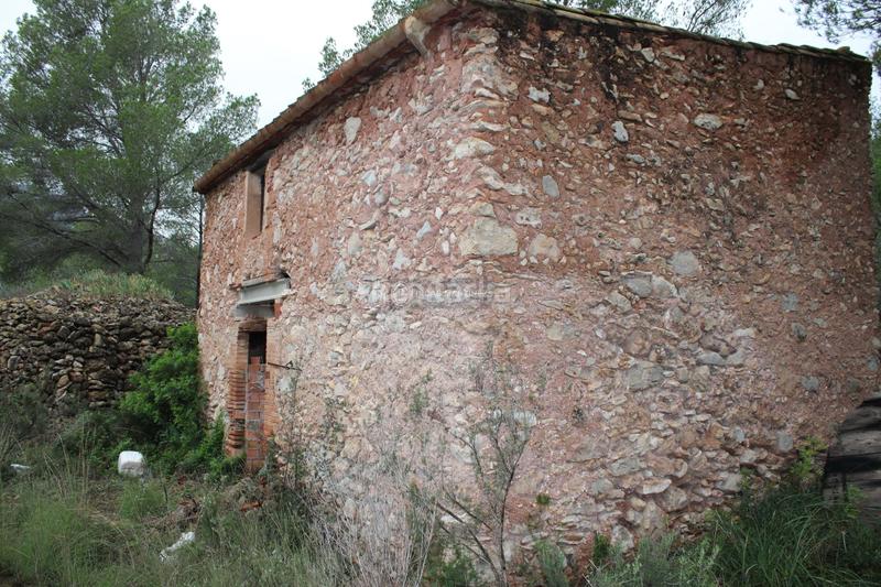 Foto e8db0d54-0860-4bd0-b80e-638f576b2d7e. Wohngrundstück in Poble Mont-roig del Camp