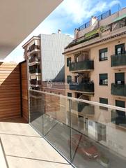 Flat  Calle juan sebastin elcano. Se vende piso de dos habitaciones dos baos cerca el puerto