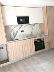 Flat  Calle juan sebastian elcano. Se vende piso de dos habitaciones dos baos