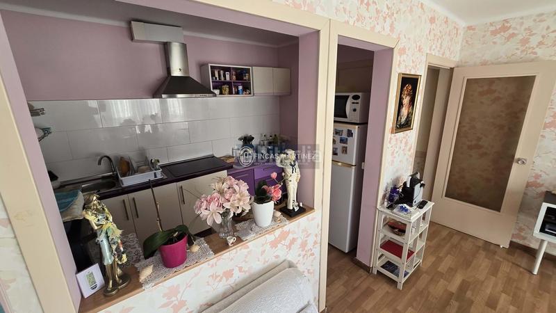 Foto 1e37da42-f9d3-410a-9f79-3580ee3e2674. Piso se vende piso 4 habitaciones semireformado en Cambrils
