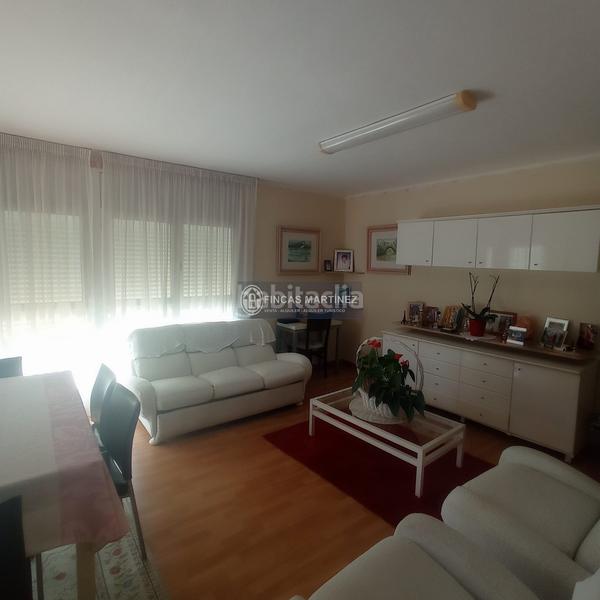 Foto 3a06169c-6f4b-454e-954e-e3ea6e3dfcf4. Piso se vende piso 4 habitaciones semireformado en Cambrils
