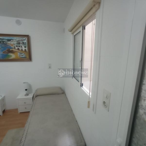 Foto b73677b5-7972-4f2f-9652-34ee4f3f252d. Piso se vende piso 4 habitaciones semireformado en Cambrils