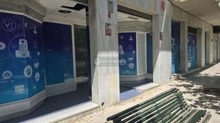 Local Comercial  Paseo de la salle. Se alquila gran local en cambrils en zona muy de mucho paso