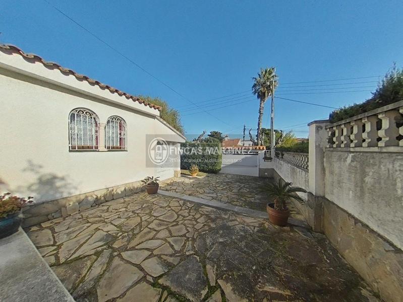 Foto 6367b4c1-3f2a-4aaa-8c8c-a4e9dde9cb3a. Chalet con parcheggio in Vilafortuny Cambrils