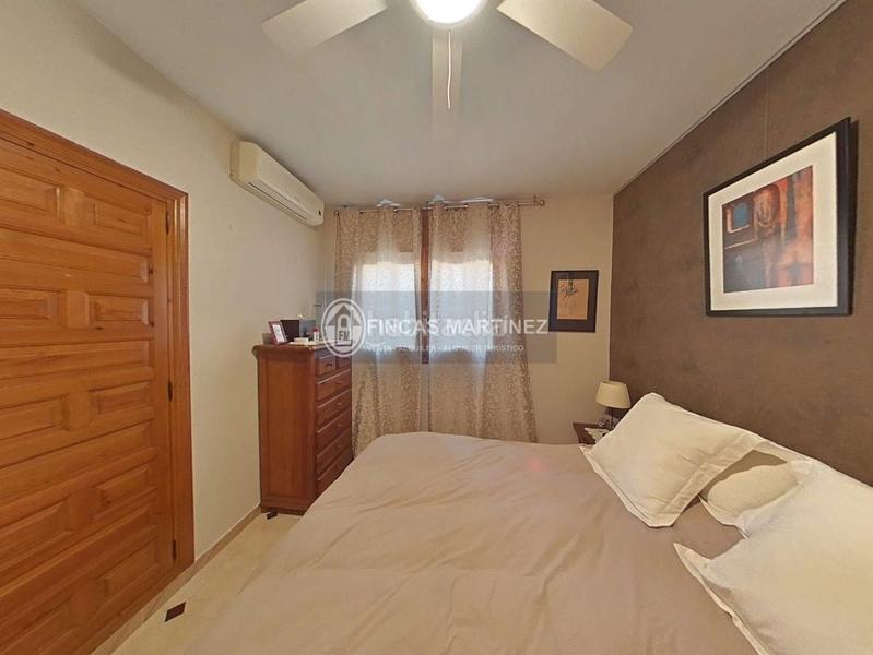 Foto 9900acdc-1ad8-4d55-b07b-2d200a994f47. Chalet con parcheggio in Vilafortuny Cambrils