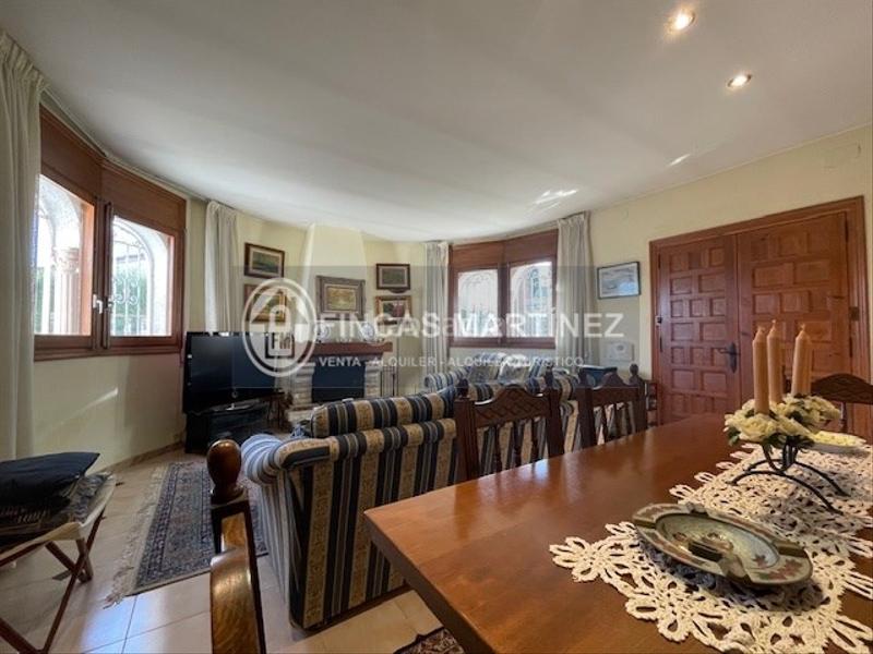 Foto 9c2dcd30-477d-4443-bda9-cd01622e2697. Chalet con parcheggio in Vilafortuny Cambrils