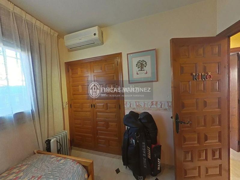 Foto d984094d-0890-4f53-bd2d-70b73004016e. Chalet con parcheggio in Vilafortuny Cambrils