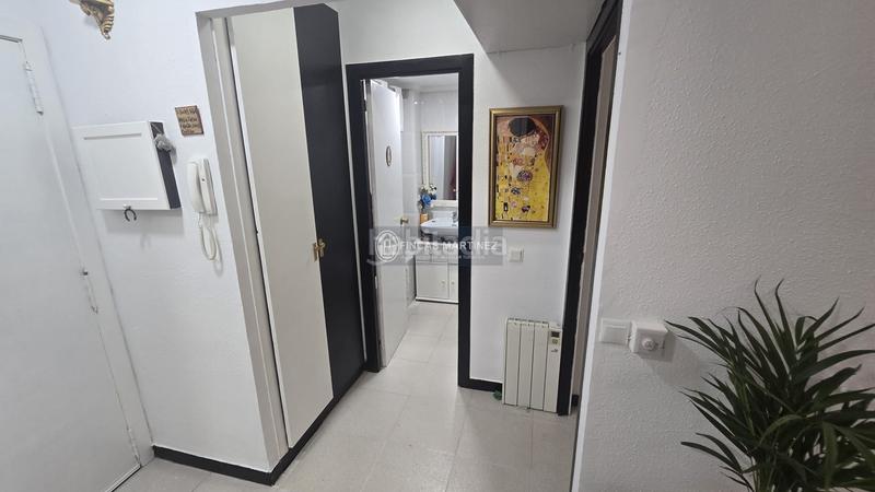 Foto 8563d2ab-2765-49e0-8059-11fe45c7ce9e. Piso vendemos piso planta baja con salida a la piscina en cambrils zona vinyols gastos muy económicos en Vinyols i els Arcs