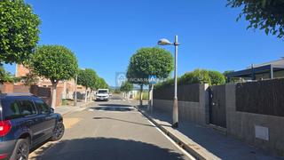 Wohngrundstück  Al lado de la iglesia del pueblo centrico. Se vende terreno urbano edificable en vinyols i els arcs a 3 km