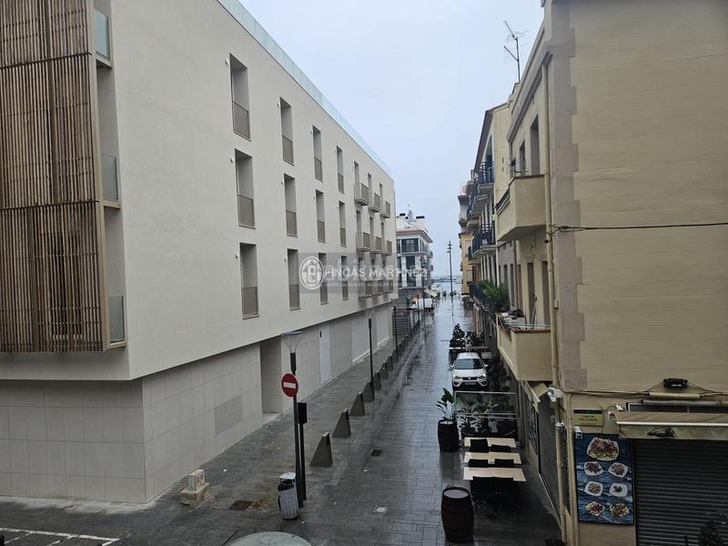 Foto b06c5d3f-da6c-4958-bd09-becf49e6c69d. Piso este estupendo piso queda a dos calles paralelas al puerto en Cambrils