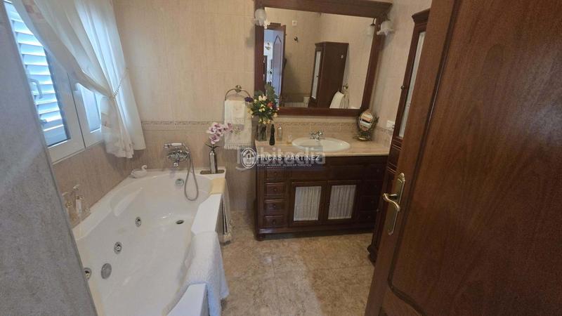 Foto 3164a42c-c48a-44a5-87c9-35018db30c1d. Chalet se vende casa en los olivos pedanía pueblos de granada, paz rural entorno cercano a la capital y aeropuerto en Castilléjar
